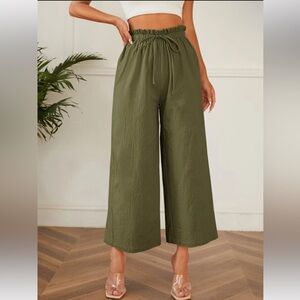 SHEIN Petite Paperbag Waist Drawstring Wide Leg Cropped Pants (S)